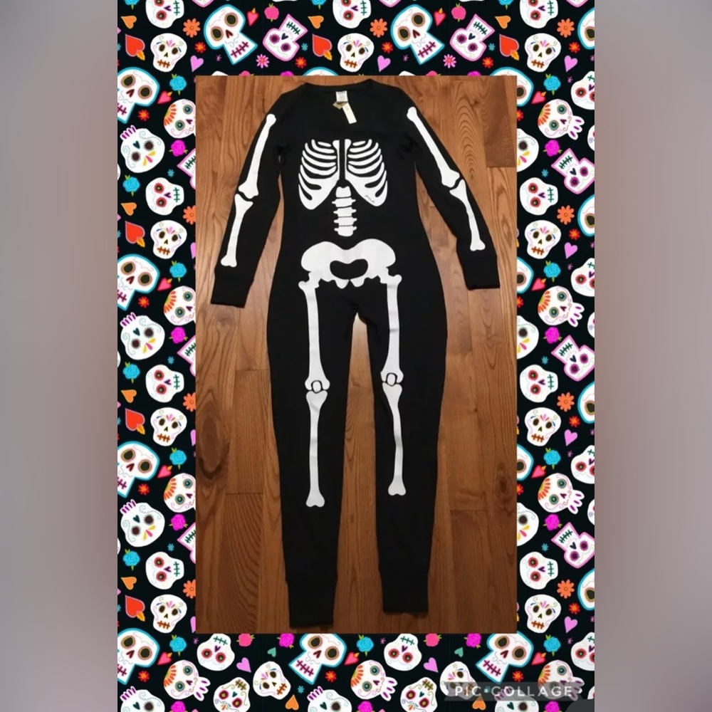 Victoria’s Secret Pink Halloween One Piece Pajamas Pjs skeleton Black Large 2X